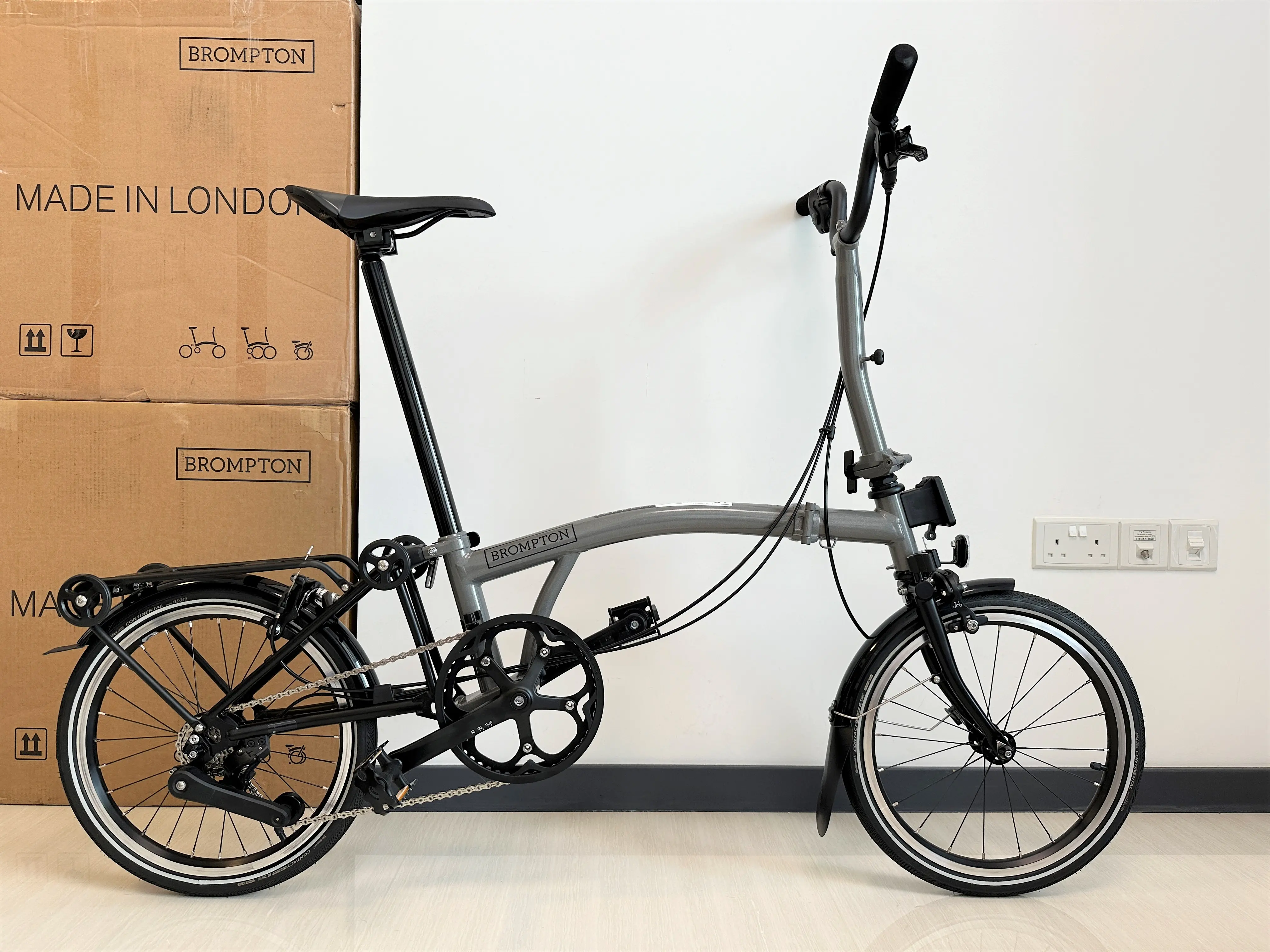 Brompton P Line Urban Storm Grey Metallic (Mid Handlebar) WITH RACK