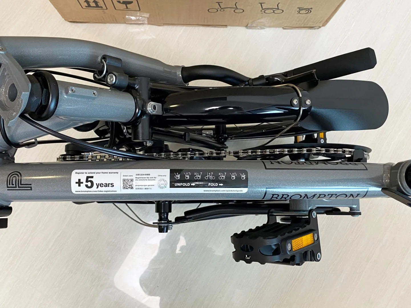Brompton P Line Urban Storm Grey Metallic (Mid Handlebar)