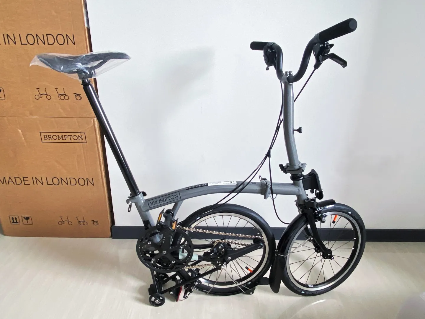 Brompton P Line Urban Storm Grey Metallic (Mid Handlebar)